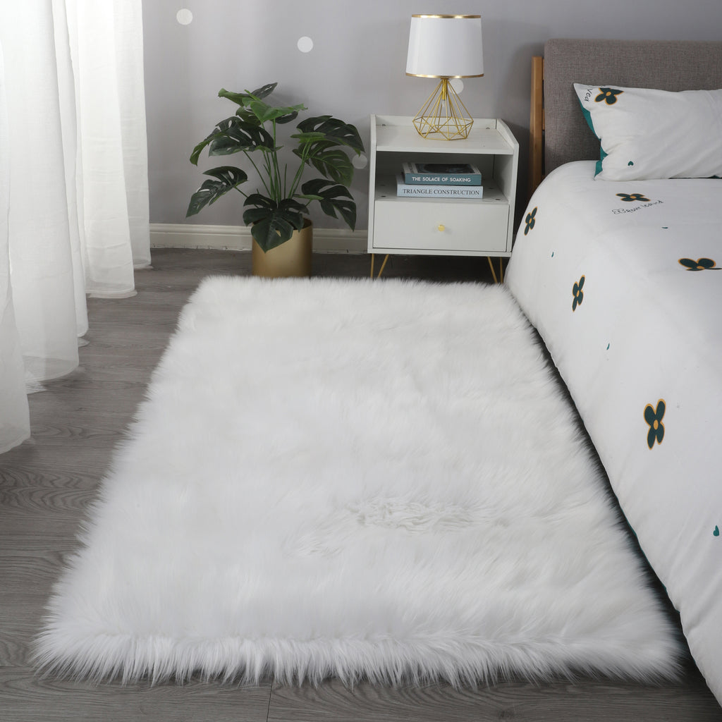 Leoglint "Cozy Collection" Ultra Soft Fluffy Faux Fur Sheepskin Area Rug