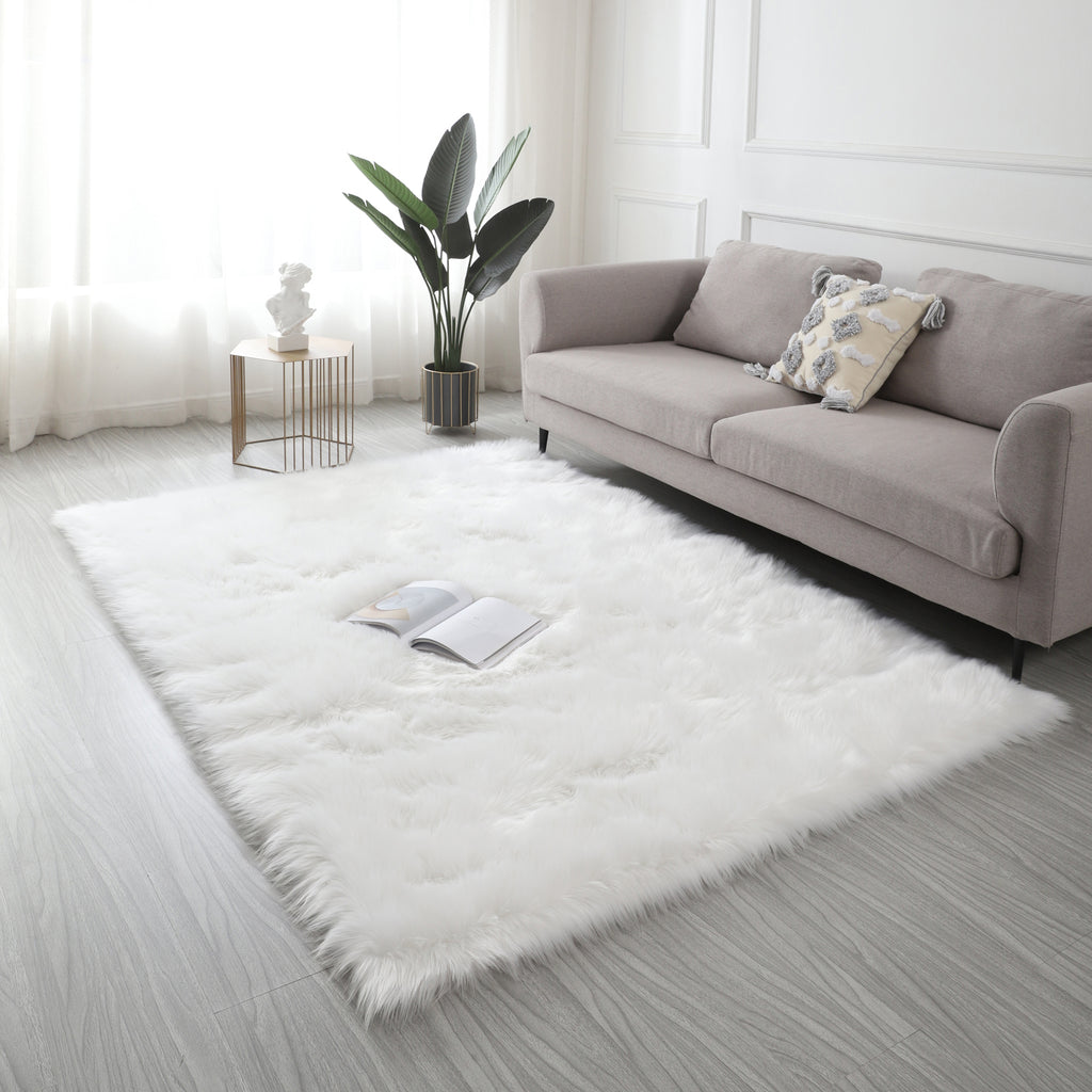 Leoglint "Cozy Collection" Ultra Soft Fluffy Faux Fur Sheepskin Area Rug