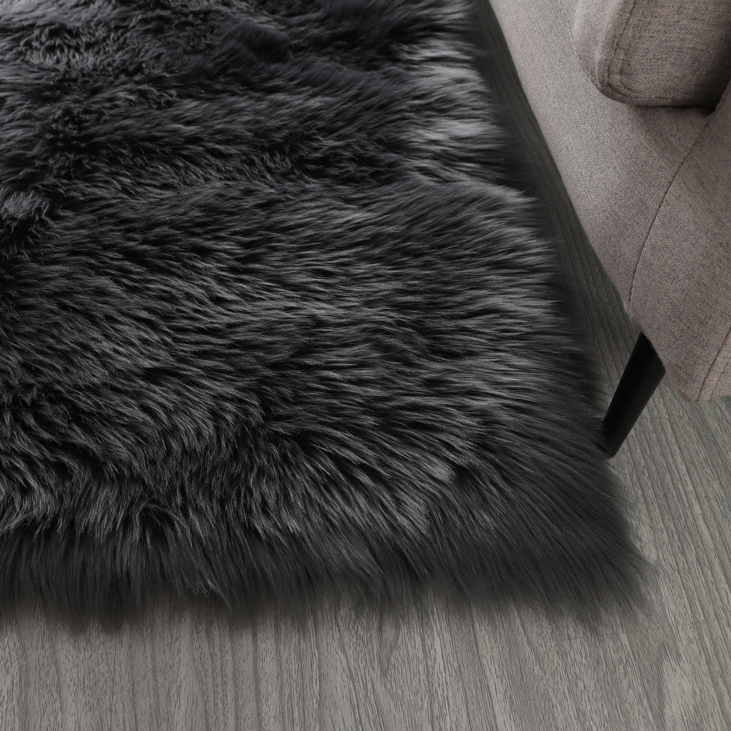 Leoglint "Cozy Collection" Ultra Soft Fluffy Faux Fur Sheepskin Area Rug