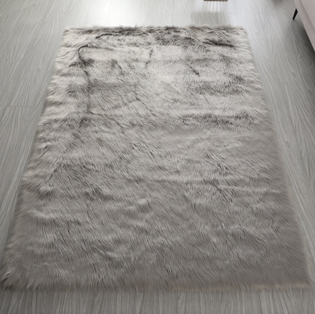 Leoglint "Cozy Collection" Ultra Soft Fluffy Faux Fur Sheepskin Area Rug