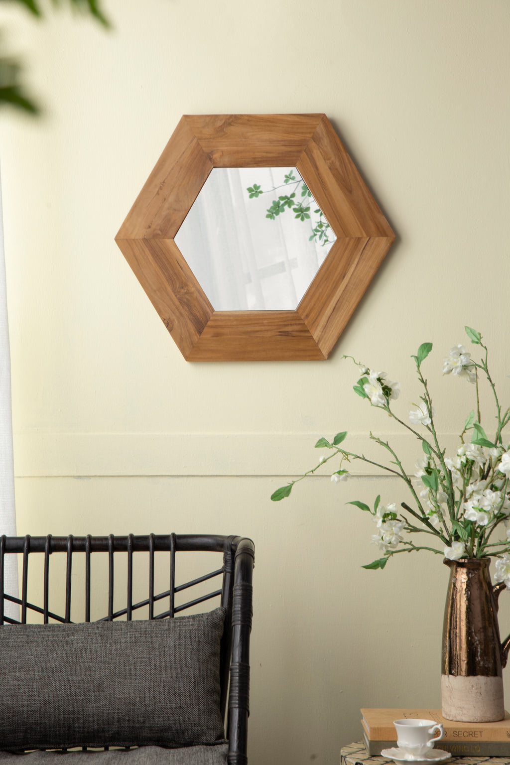 Leoglint 18.5" x 18.5" Hexagon Mirror with Natural Wood Frame, Wall Decor for Living Room Bathroom Hallway