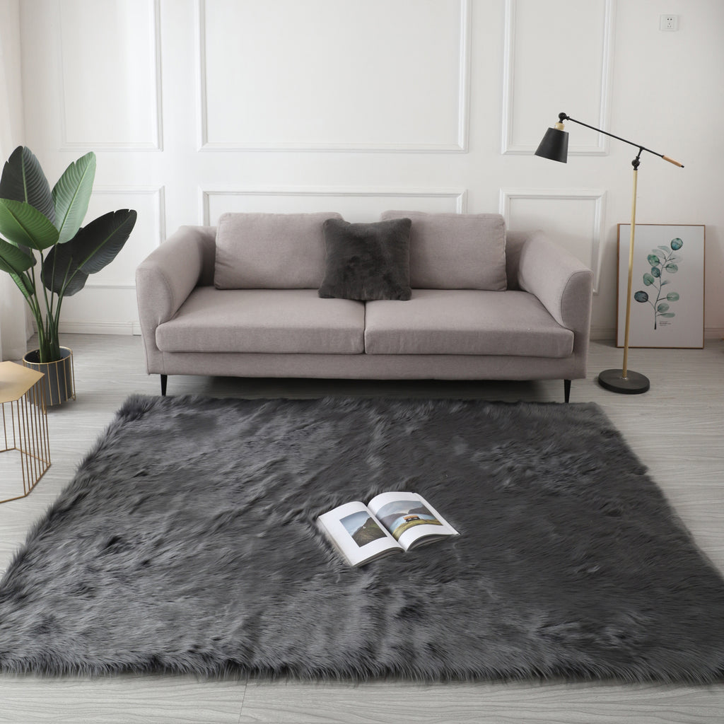 Leoglint "Cozy Collection" Ultra Soft Fluffy Faux Fur Sheepskin Area Rug