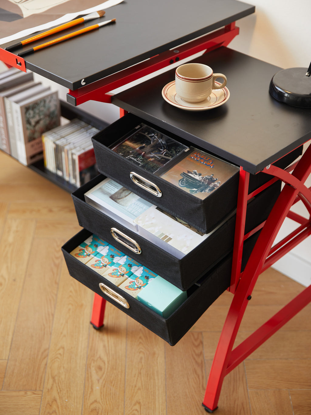 Leoglint Office desk drafting table red with stool