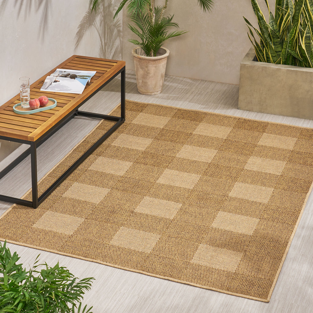 Leoglint 5'3" x 7' Indoor/Outdoor Area Rug, Natural